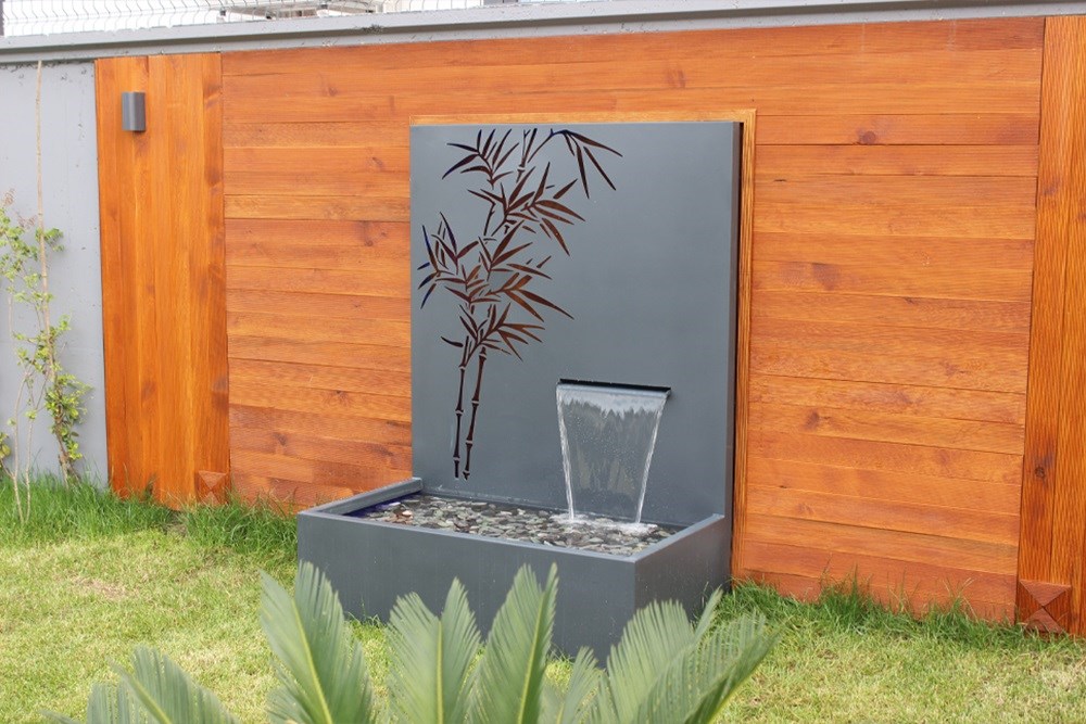Bahçenizde Dinlendirici Bir Şelale Hissi: ZenWall Pro Bahçe Şelalesi