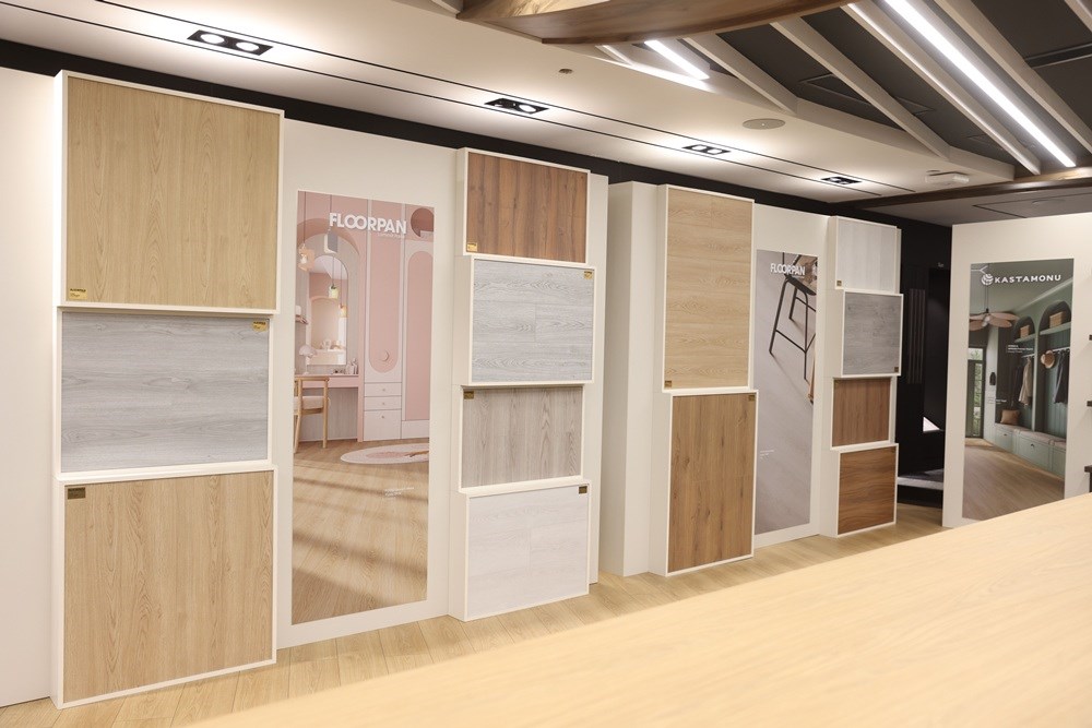 Kastamonu Entegre’de Yenilikler Lansmanı Etkinlikleri Devam Ediyor: Parke Müşterilerine Özel Buluşma