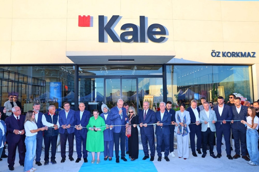 Kaleseramik, Çanakkale'de Öz Korkmaz ile Yeni Satış Noktasını Açtı