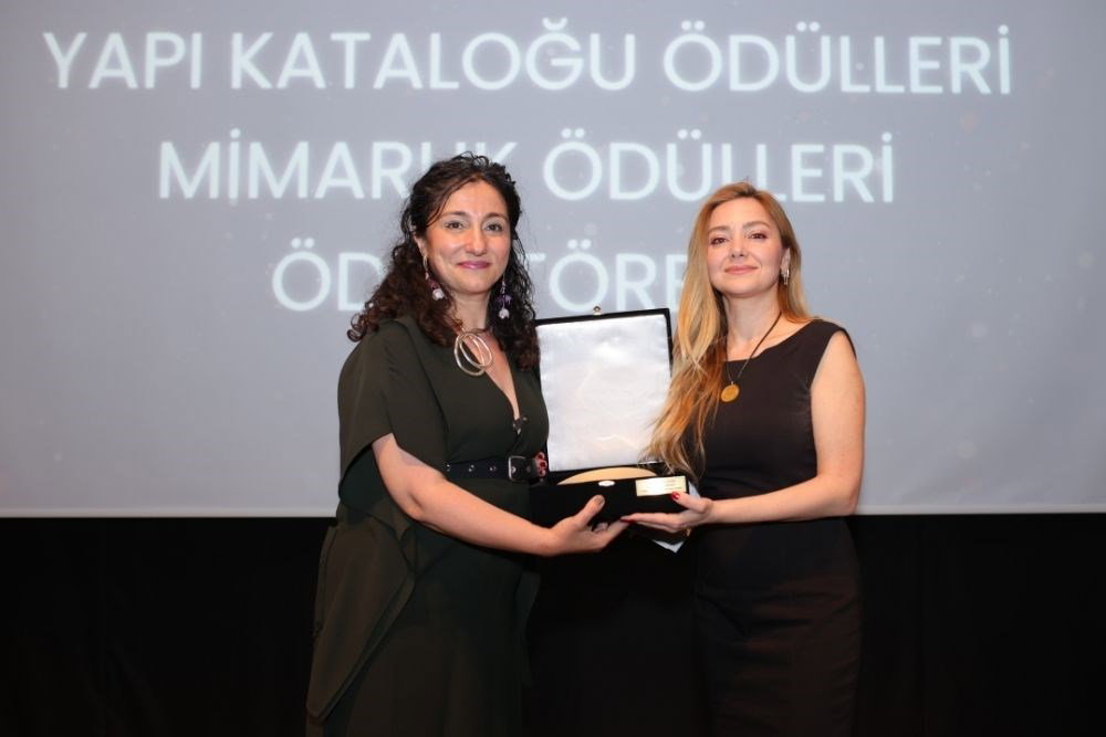 Altın Çekül’den, Saint-Gobain Türkiye’nin “Sürdürülebilir ve Hafif İnşaat Çözümleri” iletişim stratejisine özel takdir ödülü