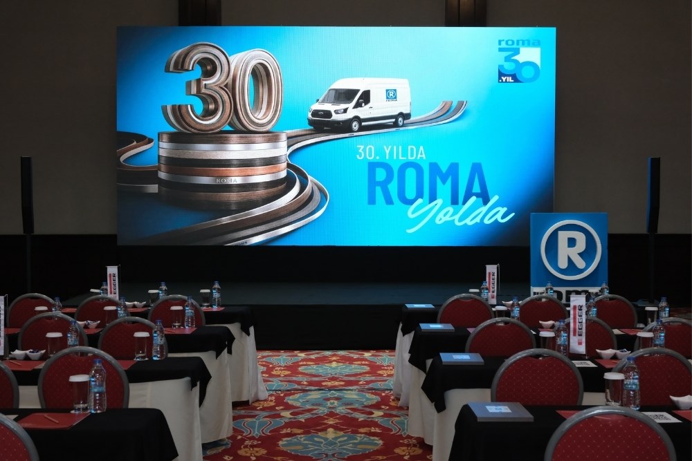 ROMA Kenar Bantları, “ROMA Yolda” Türkiye Turunda “30 Yıldır Mükemmelin İzinde” Olduğunu Vurguladı