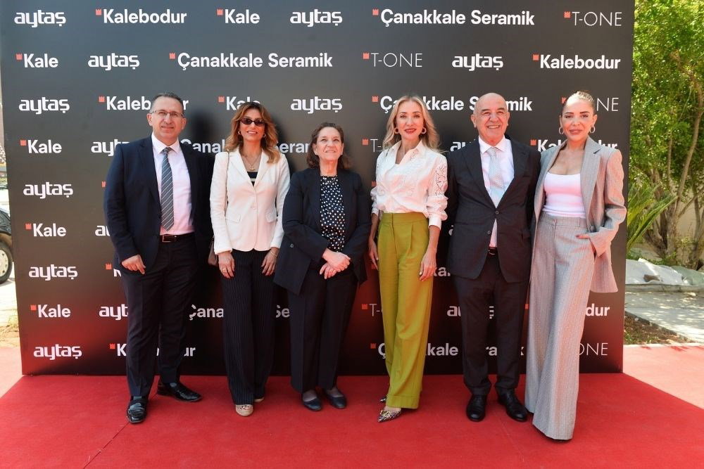 Kaleseramik, “Yaşayan Mekânlar” Konseptini Antalya’ya Taşıdı: 40 Yıllık İş Ortağı Aytaş Yapı’nın Yenilenen Mağazası Açıldı