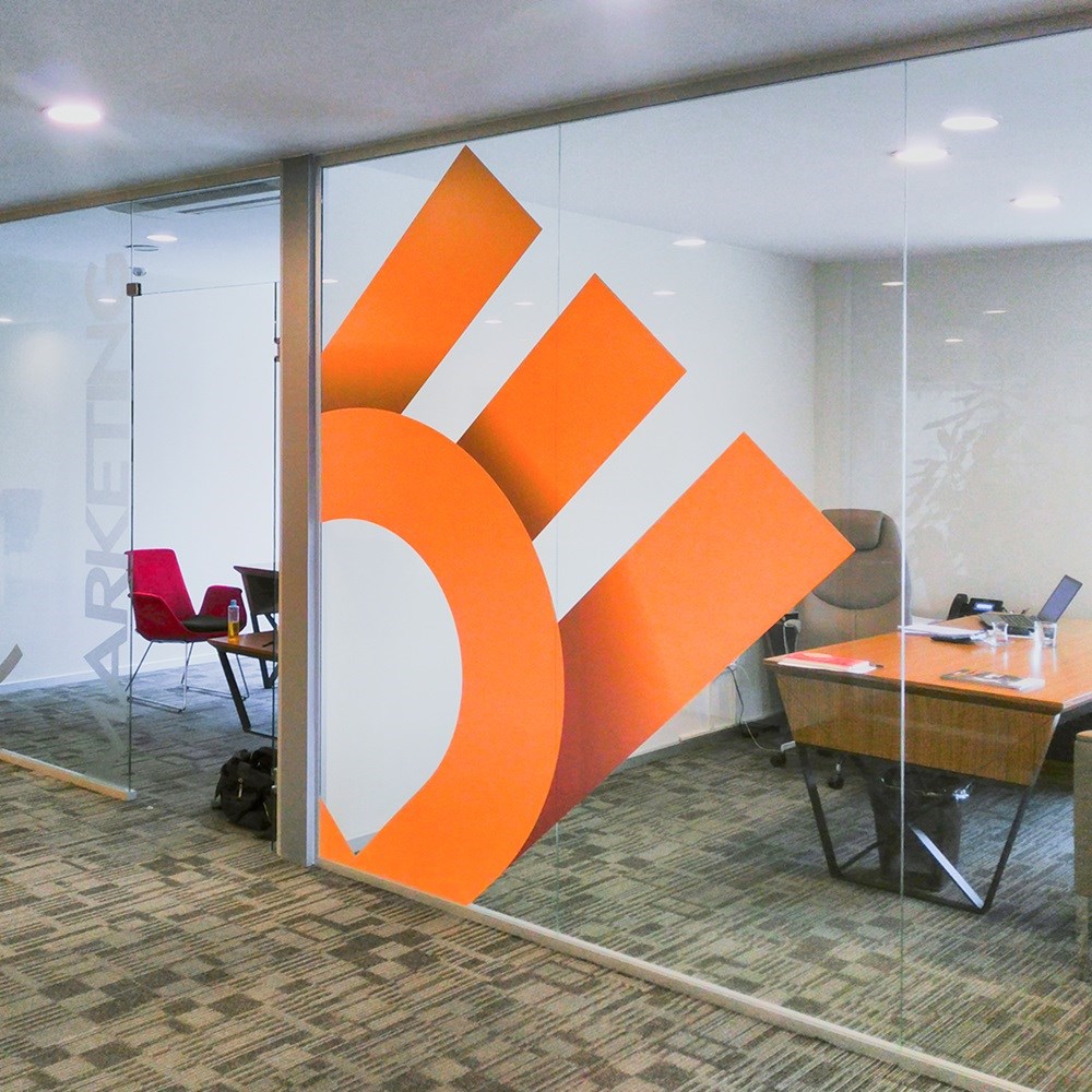 Cam Dekor Filmleri | Dijital Baskılı Cam Filmi