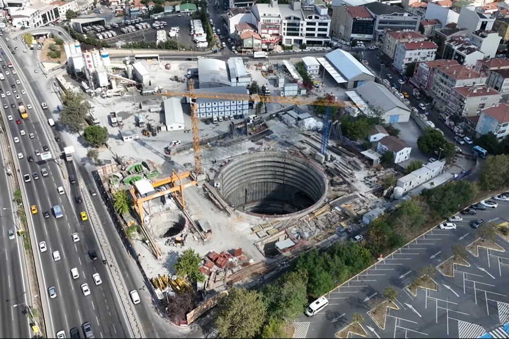 Ümraniye - Ataşehir - Göztepe Metro Hattı