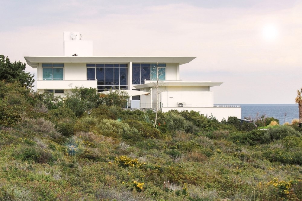 Yılan Adası Sahil Evi